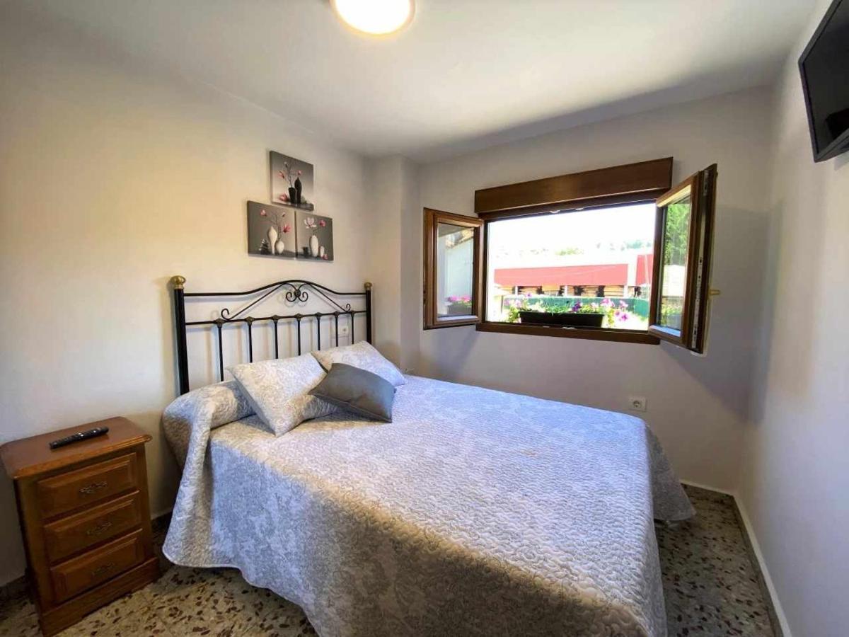 Casa Maribel Onís エクステリア 写真