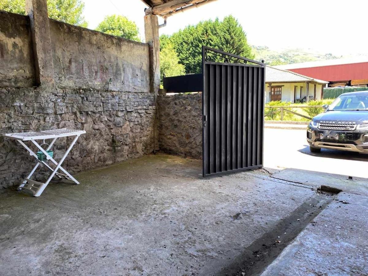 Casa Maribel Onís エクステリア 写真