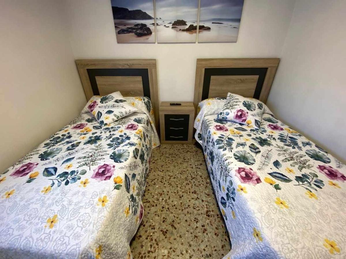 Casa Maribel Onís エクステリア 写真