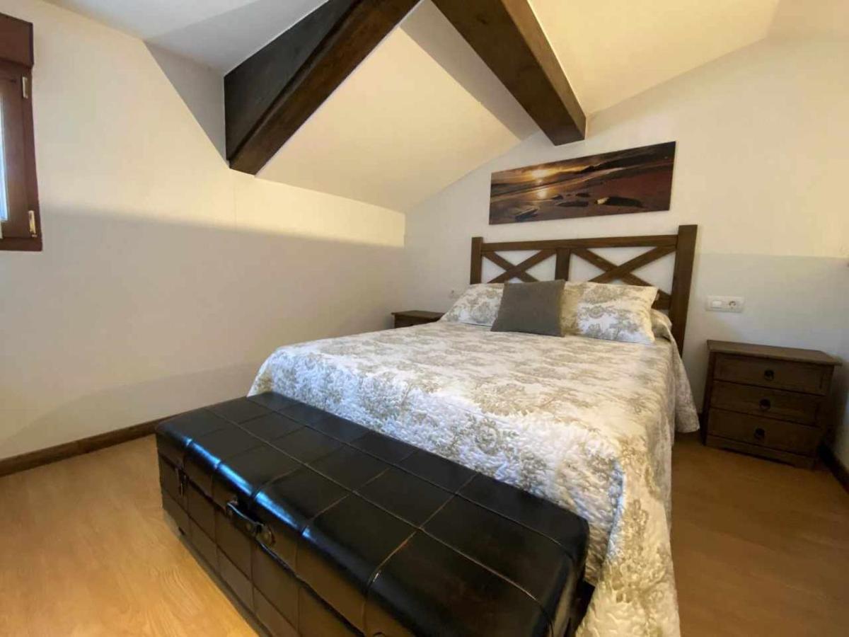 Casa Maribel Onís エクステリア 写真